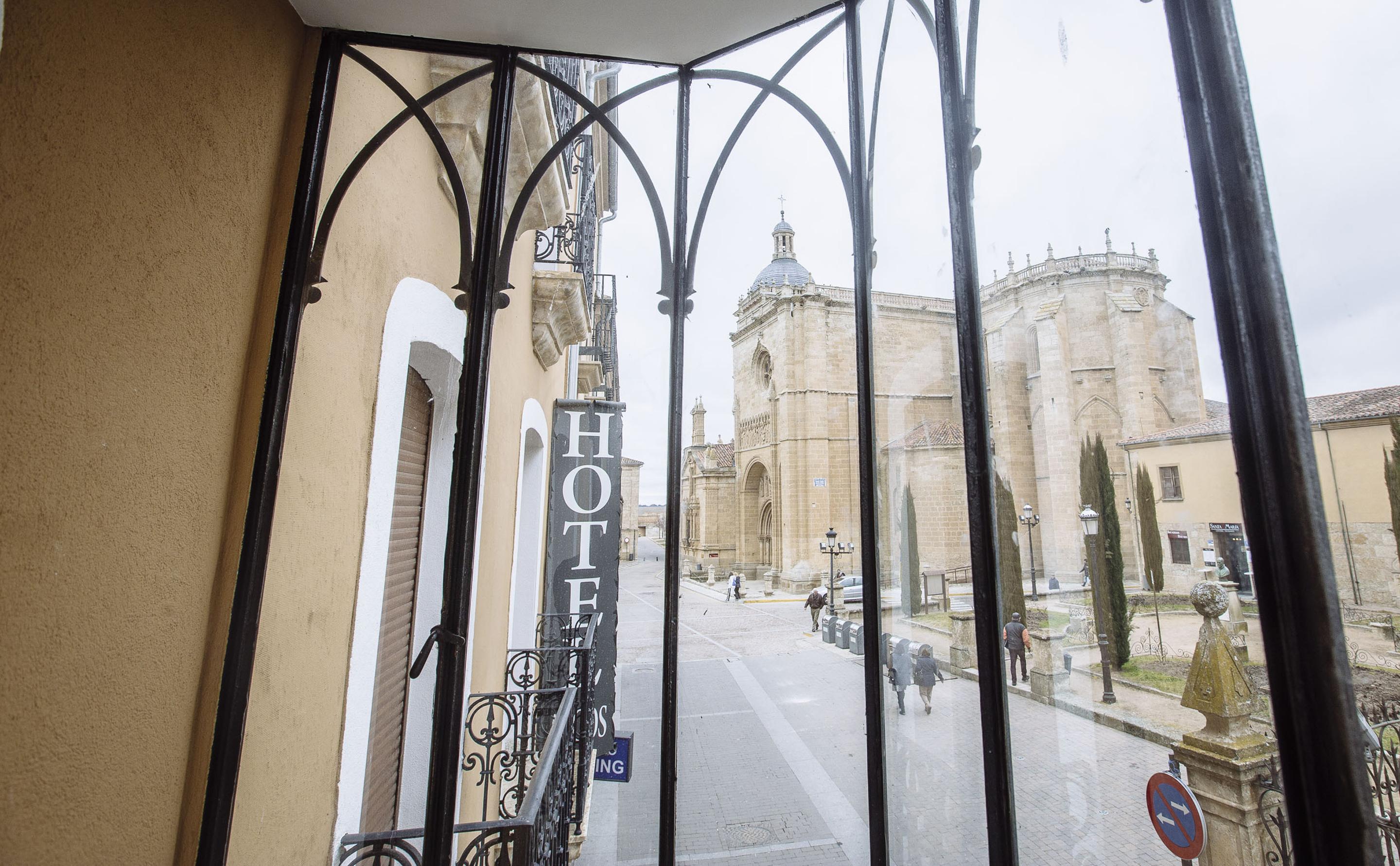 Hotel Arcos Catedral Ciudad-Rodrigo Εξωτερικό φωτογραφία