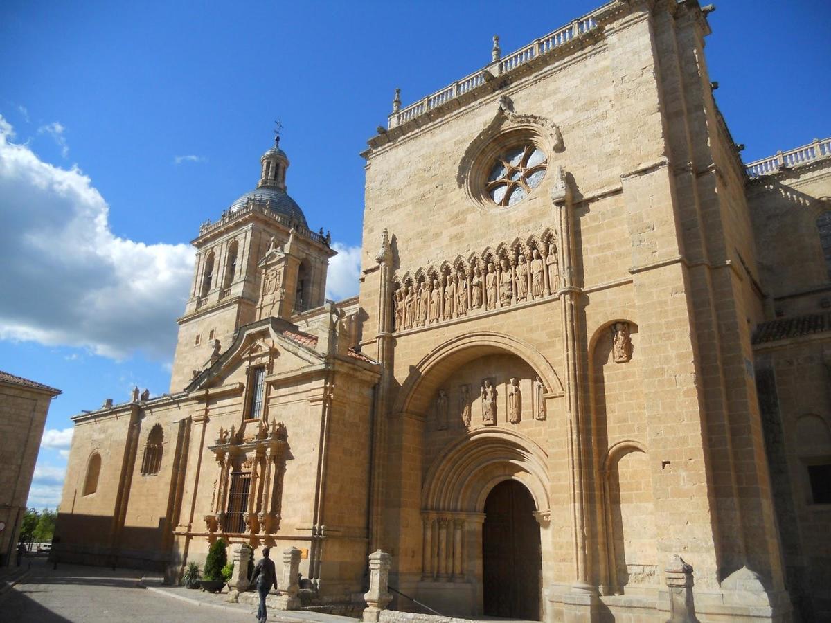 Hotel Arcos Catedral Ciudad-Rodrigo Εξωτερικό φωτογραφία